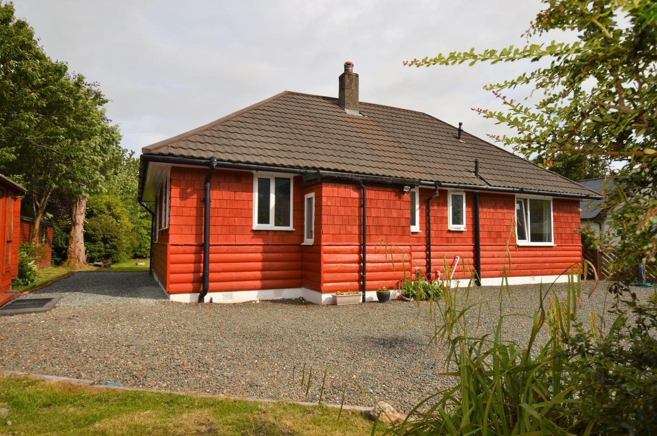 Cedar Cottage Данун Екстериор снимка