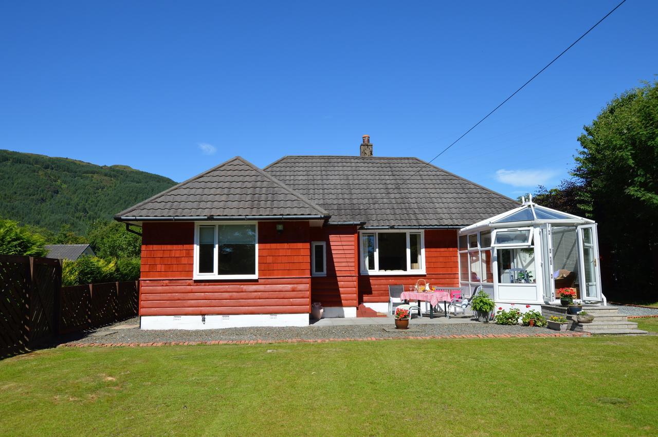 Cedar Cottage Данун Екстериор снимка